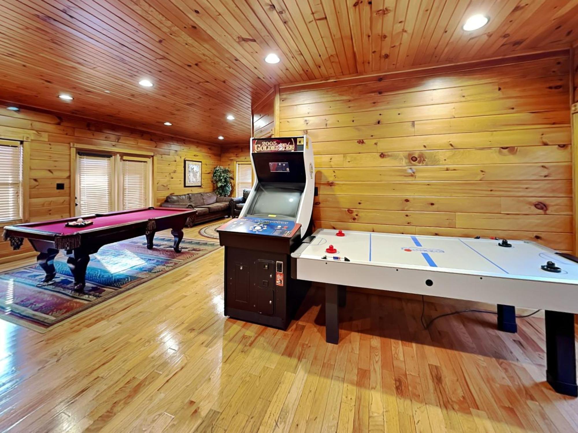 The Great Escape Ii, 5 Bedrooms, Sleeps 17, Game Room, Pool Access, Theater แกตลิงเบิร์ก ภายนอก รูปภาพ
